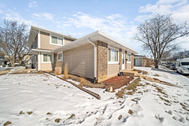 1424 Bear Flag Drive 1424, Hanover Park, IL 60133