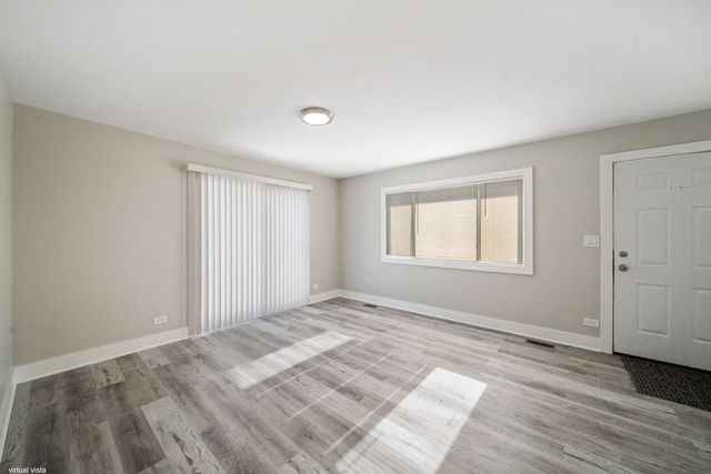 1424 Bear Flag Drive 1424, Hanover Park, IL 60133