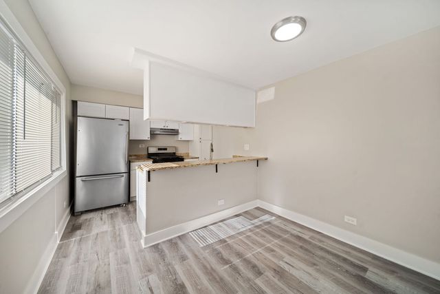 1424 Bear Flag Drive 1424, Hanover Park, IL 60133