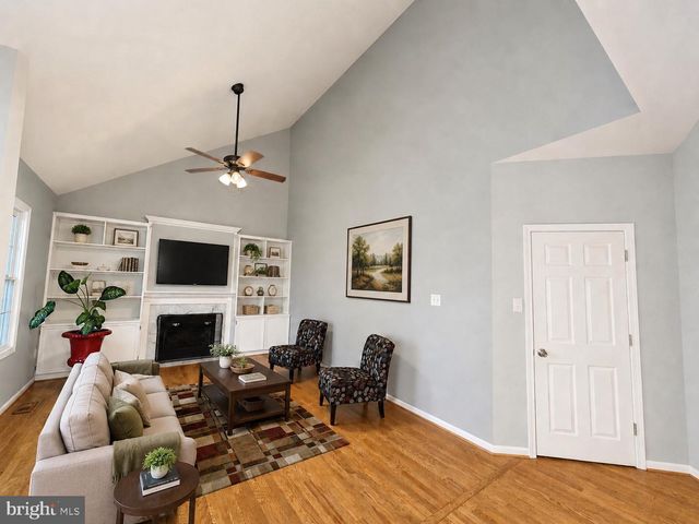 10918 OAKCREST CIR, New Market, MD 21774