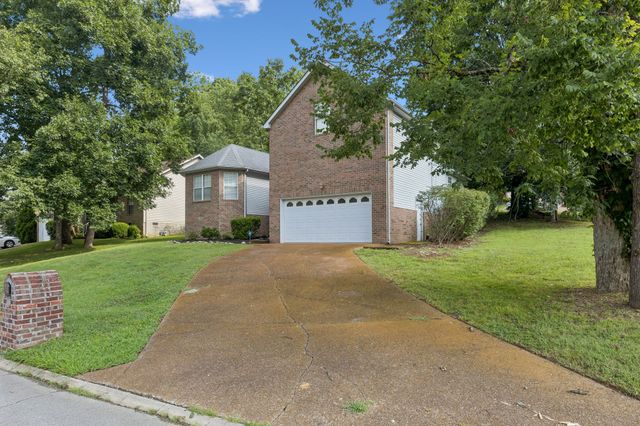 768 Dover Glen Dr, Antioch, TN 37013