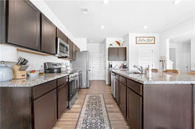 15 Arrington Drive, Adairsville, GA 30103