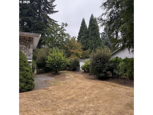 559 Ne 167TH Pl, Portland, OR 97230