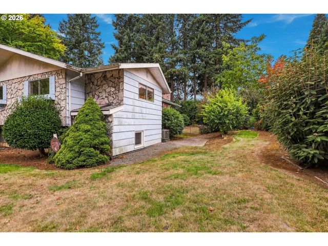 559 Ne 167TH Pl, Portland, OR 97230
