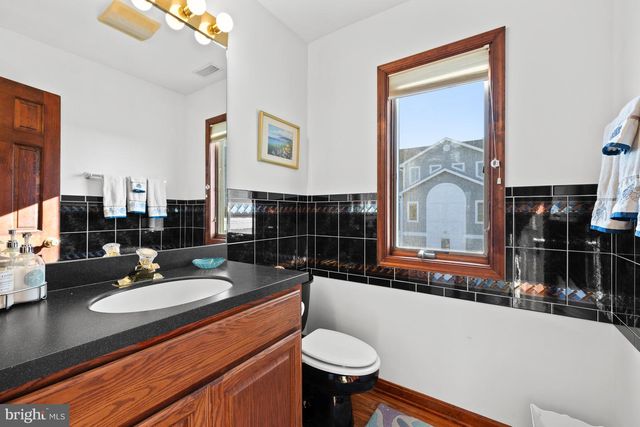 35798 COASTAL HWY, Fenwick Island, DE 19944