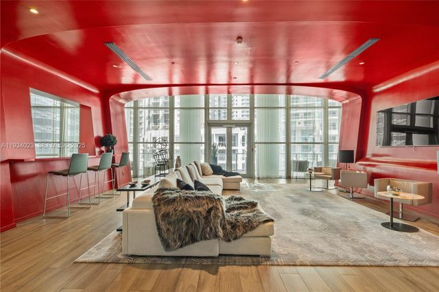 1100 S Miami Ave 1706, Miami, FL 33130