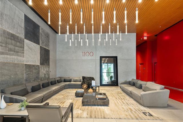 1100 S Miami Ave 1706, Miami, FL 33130