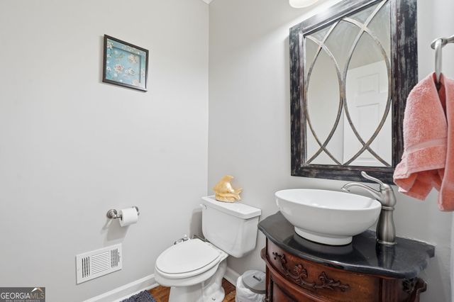 4525 Landover Way, Suwanee, GA 30024