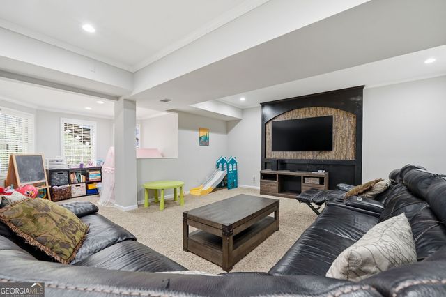 4525 Landover Way, Suwanee, GA 30024