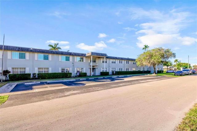 1560 Mckinley Street 115w, Hollywood, FL 33020