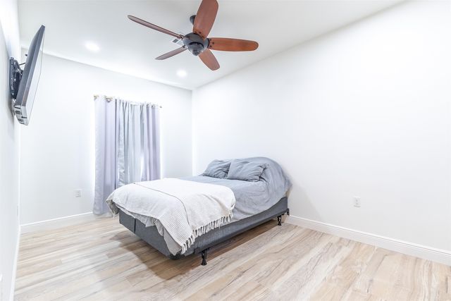 7242 Tou Lou Lou Ln, Chauvin, LA 70344