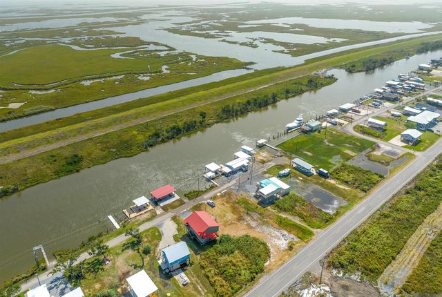 7242 Tou Lou Lou Ln, Chauvin, LA 70344