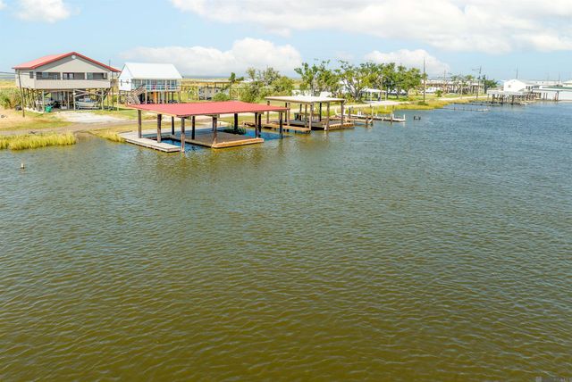 7242 Tou Lou Lou Ln, Chauvin, LA 70344