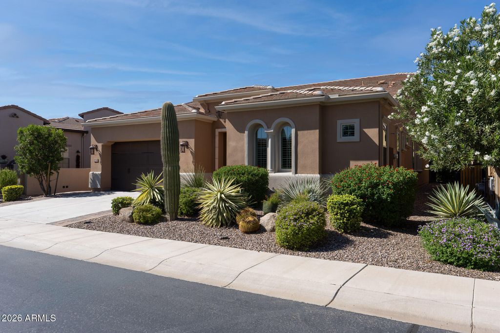 234 E LEMON Lane, Queen Creek, AZ 85140 — photo 4