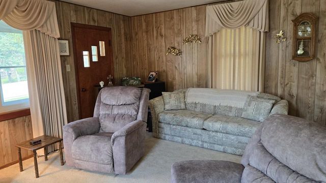 W420 COUNTY ROAD F, Campbellsport, WI 53010