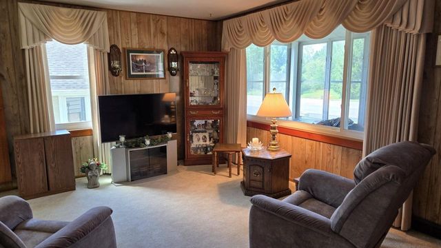 W420 COUNTY ROAD F, Campbellsport, WI 53010
