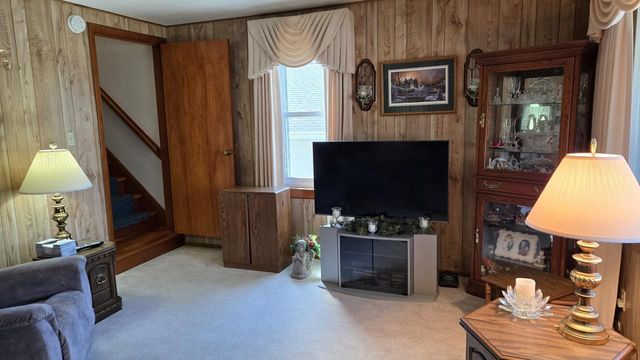 W420 COUNTY ROAD F, Campbellsport, WI 53010