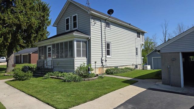 W420 COUNTY ROAD F, Campbellsport, WI 53010