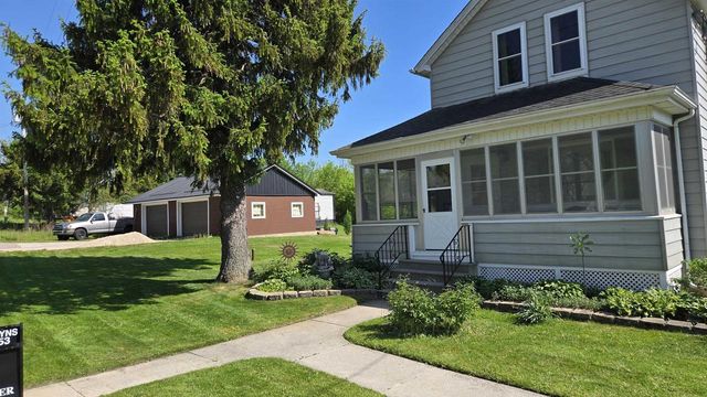 W420 COUNTY ROAD F, Campbellsport, WI 53010