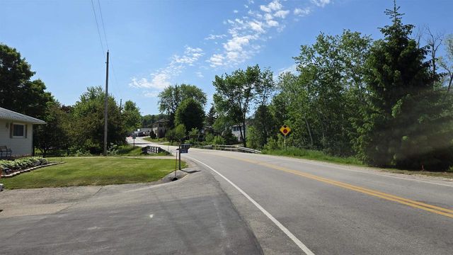 W420 COUNTY ROAD F, Campbellsport, WI 53010