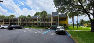 1617 Meadows Circle W, Boynton Beach, FL 33436