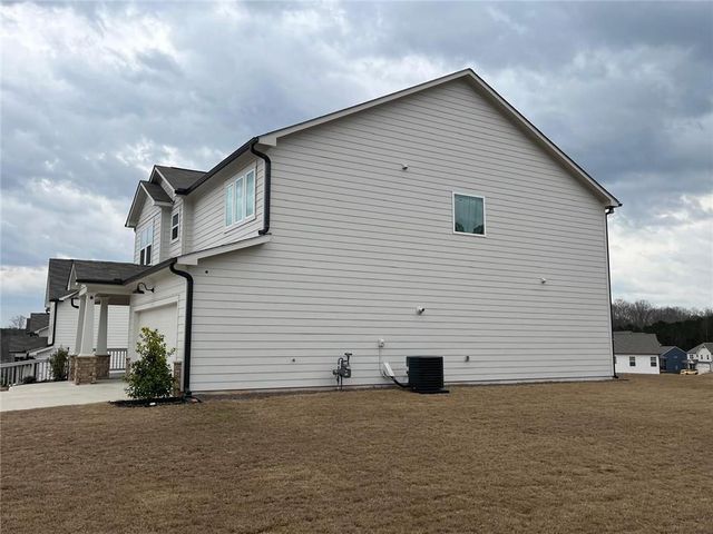 14 Ledgemont Way, Acworth, GA 30101