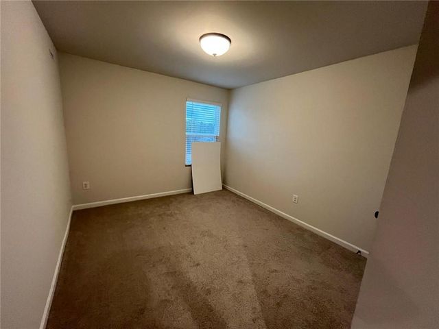 14 Ledgemont Way, Acworth, GA 30101