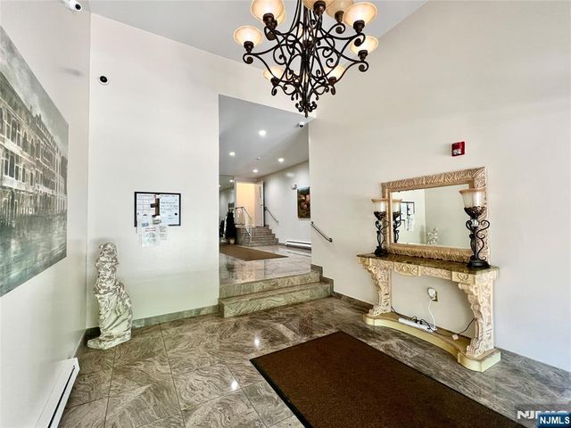 547 Gorge Road 4B, Cliffside Park, NJ 07010