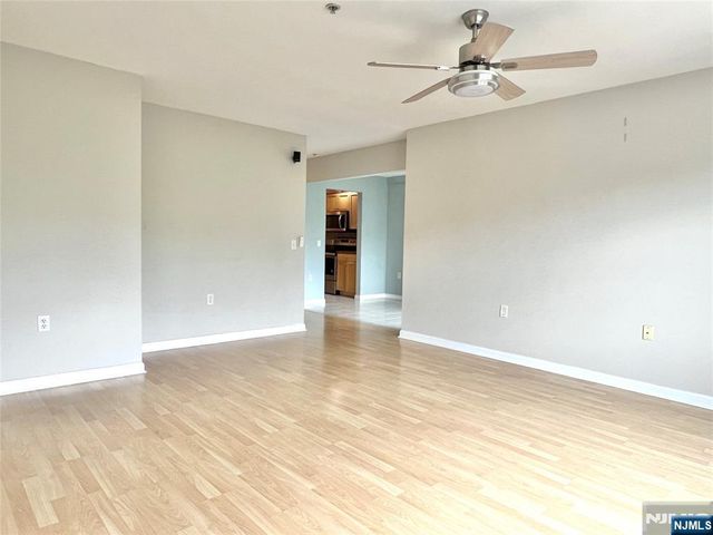 547 Gorge Road 4B, Cliffside Park, NJ 07010