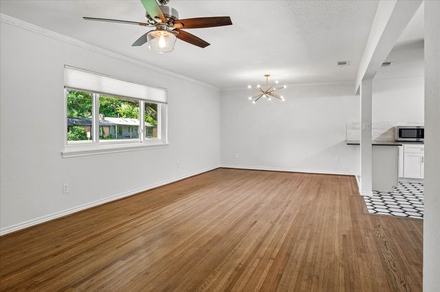 2203 Healey Drive, Dallas, TX 75228