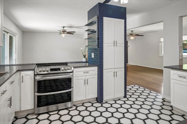 2203 Healey Drive, Dallas, TX 75228