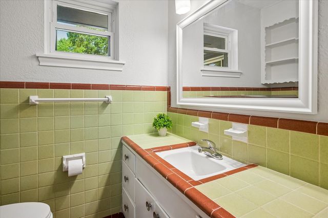 2203 Healey Drive, Dallas, TX 75228