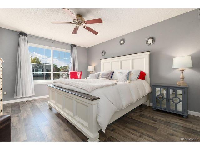 9670 Whitecliff Pl, Highlands Ranch, CO 80129