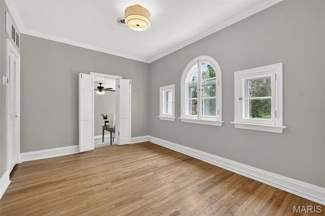 4 Litzsinger Lane, Ladue, MO 63124
