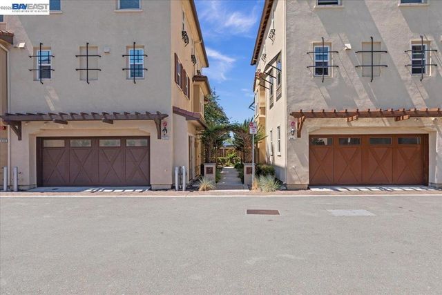34623 Acquaviva Ter, Fremont, CA 94555