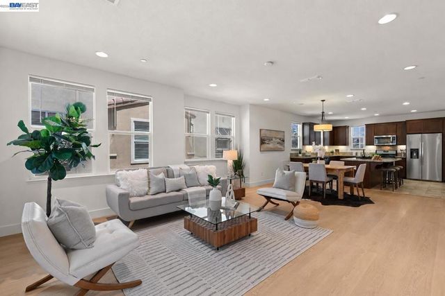 34623 Acquaviva Ter, Fremont, CA 94555