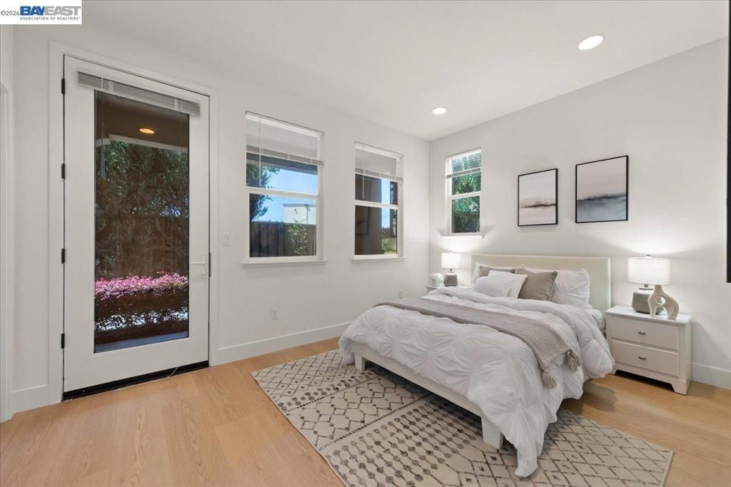 Image 11 of property listing at 34623 Acquaviva Ter, Fremont, CA 94555