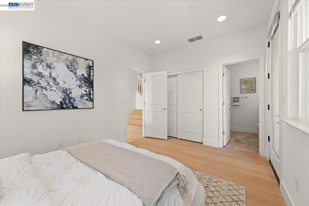 Image 12 of property listing at 34623 Acquaviva Ter, Fremont, CA 94555