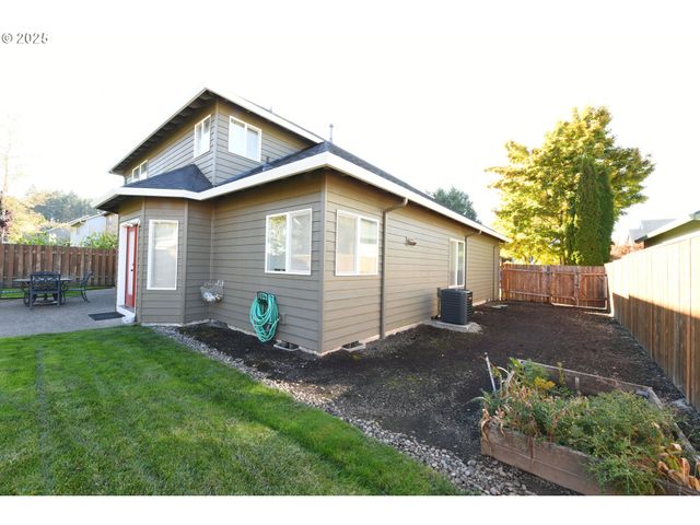 2640 Ne NOVA Ave, Hillsboro, OR 97124