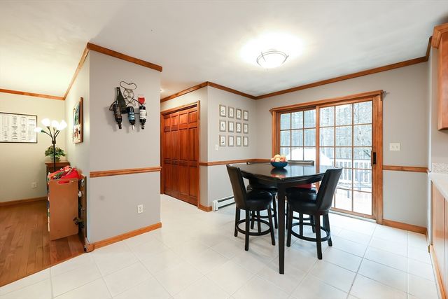 354 Moon Hill Rd, Northbridge, MA 01534