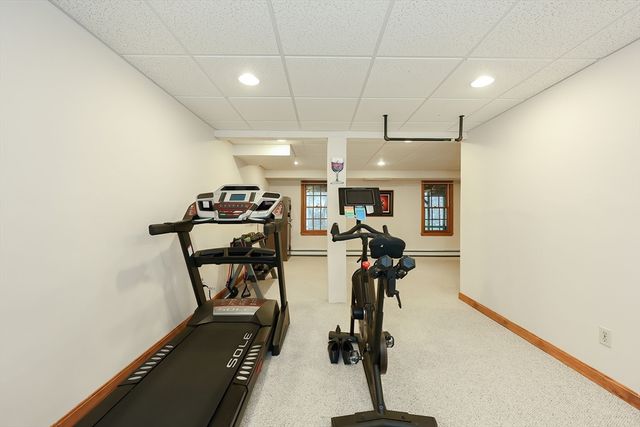 354 Moon Hill Rd, Northbridge, MA 01534