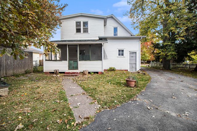 807 Washington Street, Valparaiso, IN 46383