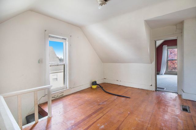 807 Washington Street, Valparaiso, IN 46383