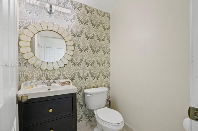 20234 SW 128th Pl, Miami, FL 33177