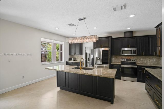 20234 SW 128th Pl, Miami, FL 33177