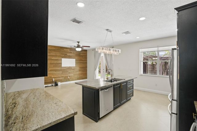 20234 SW 128th Pl, Miami, FL 33177