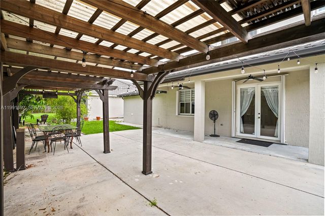 20234 SW 128th Pl, Miami, FL 33177