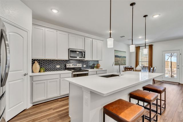 7061 Buffalo Cross Trail, Fort Worth, TX 76120