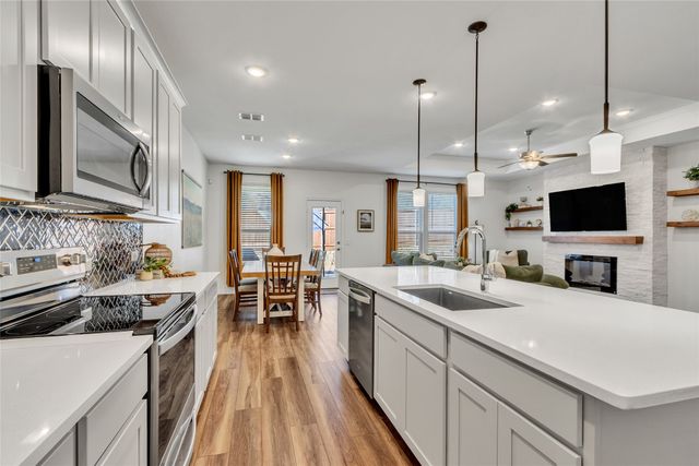 7061 Buffalo Cross Trail, Fort Worth, TX 76120