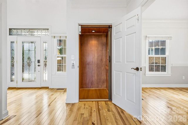 38 Sweetwater Oaks Drive, Fletcher, NC 28732